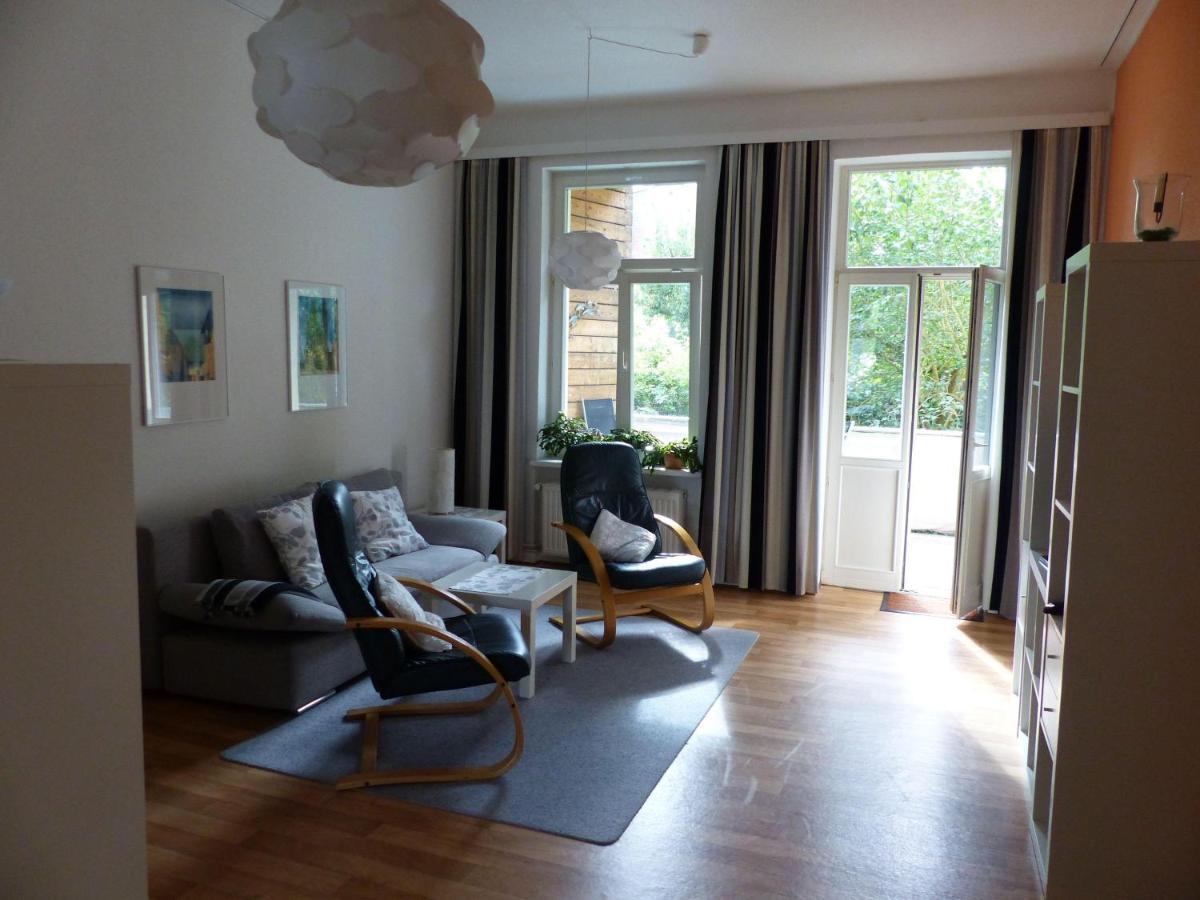 Vis-A-Vis-Berliner-Tor Apartment Schwerin  Exterior photo